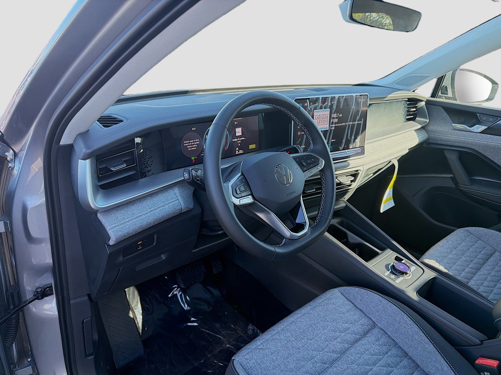 2026 Volkswagen Tiguan - Photo 9