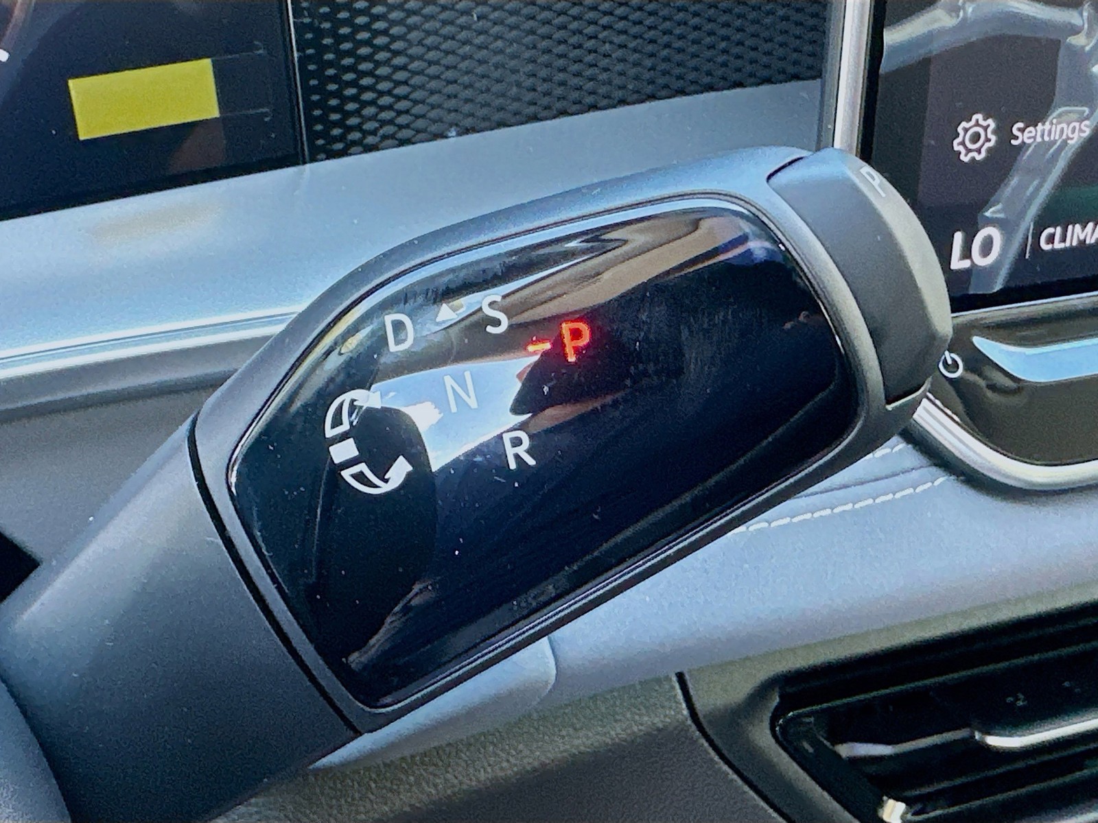 2026 Volkswagen Tiguan - Photo 15