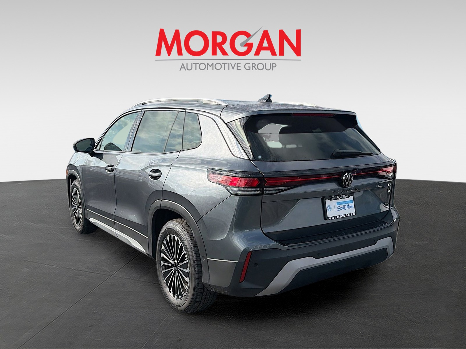 2026 Volkswagen Tiguan - Photo 4