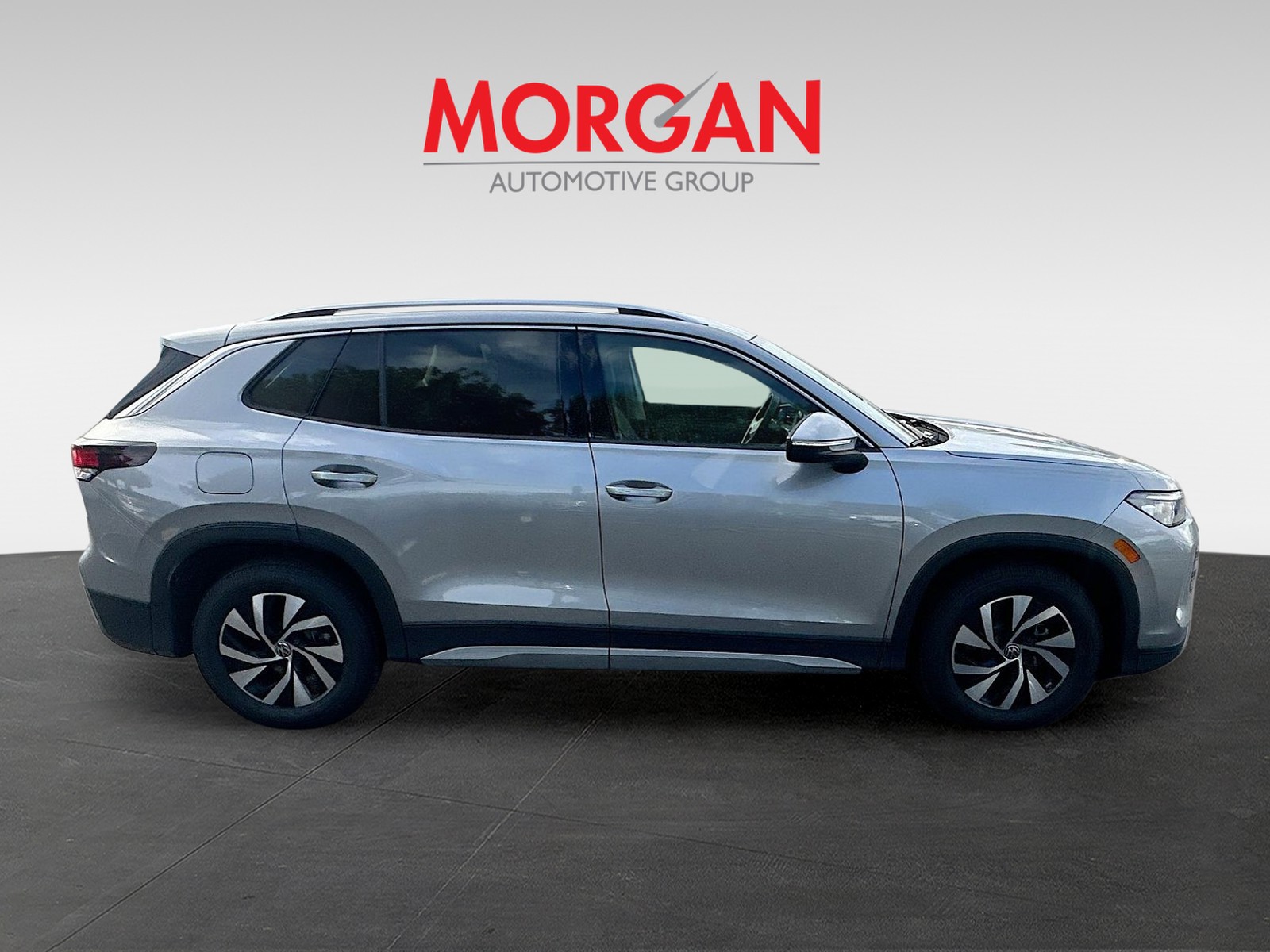 2026 Volkswagen Tiguan - Photo 8