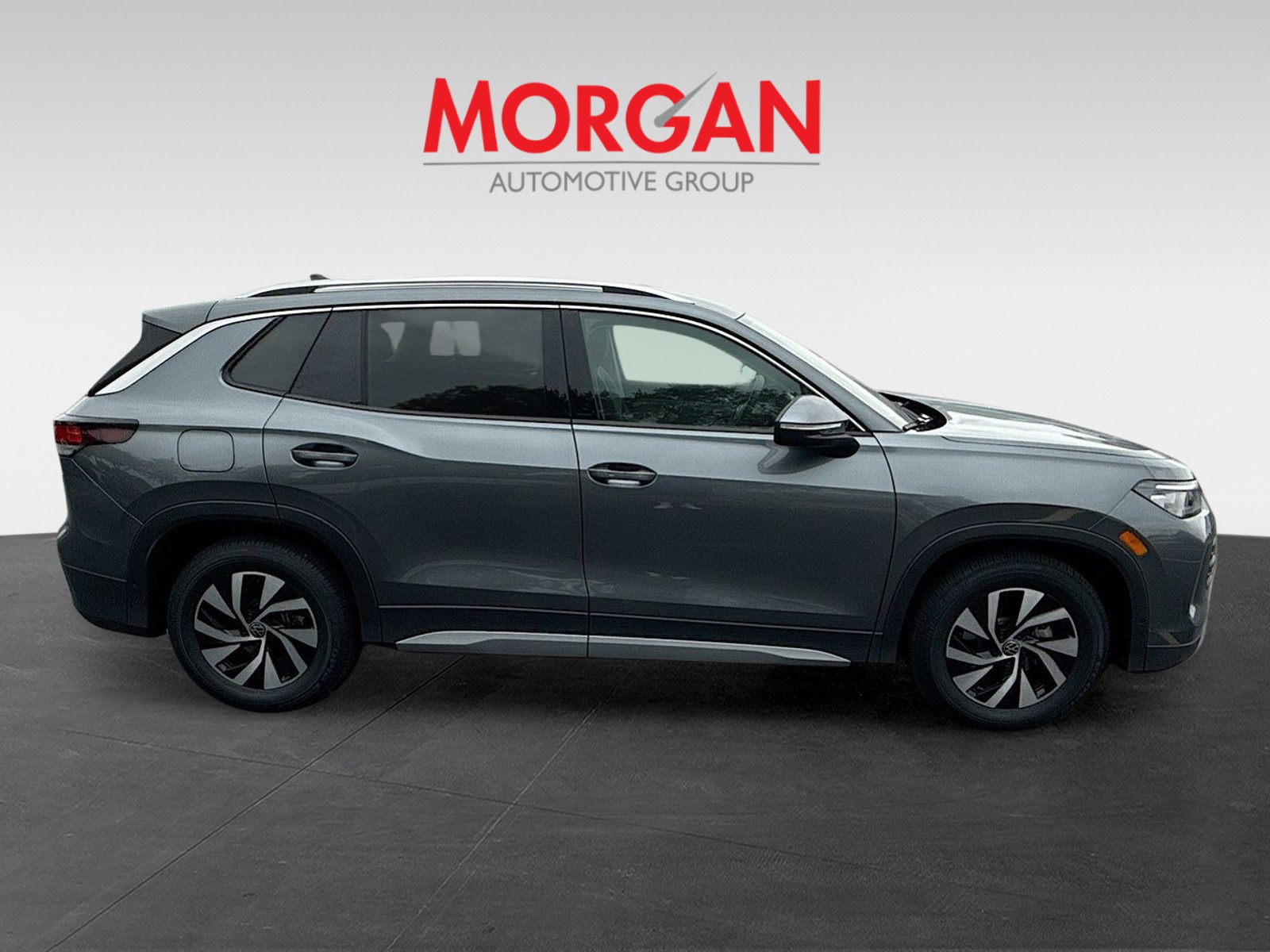 2026 Volkswagen Tiguan - Photo 8