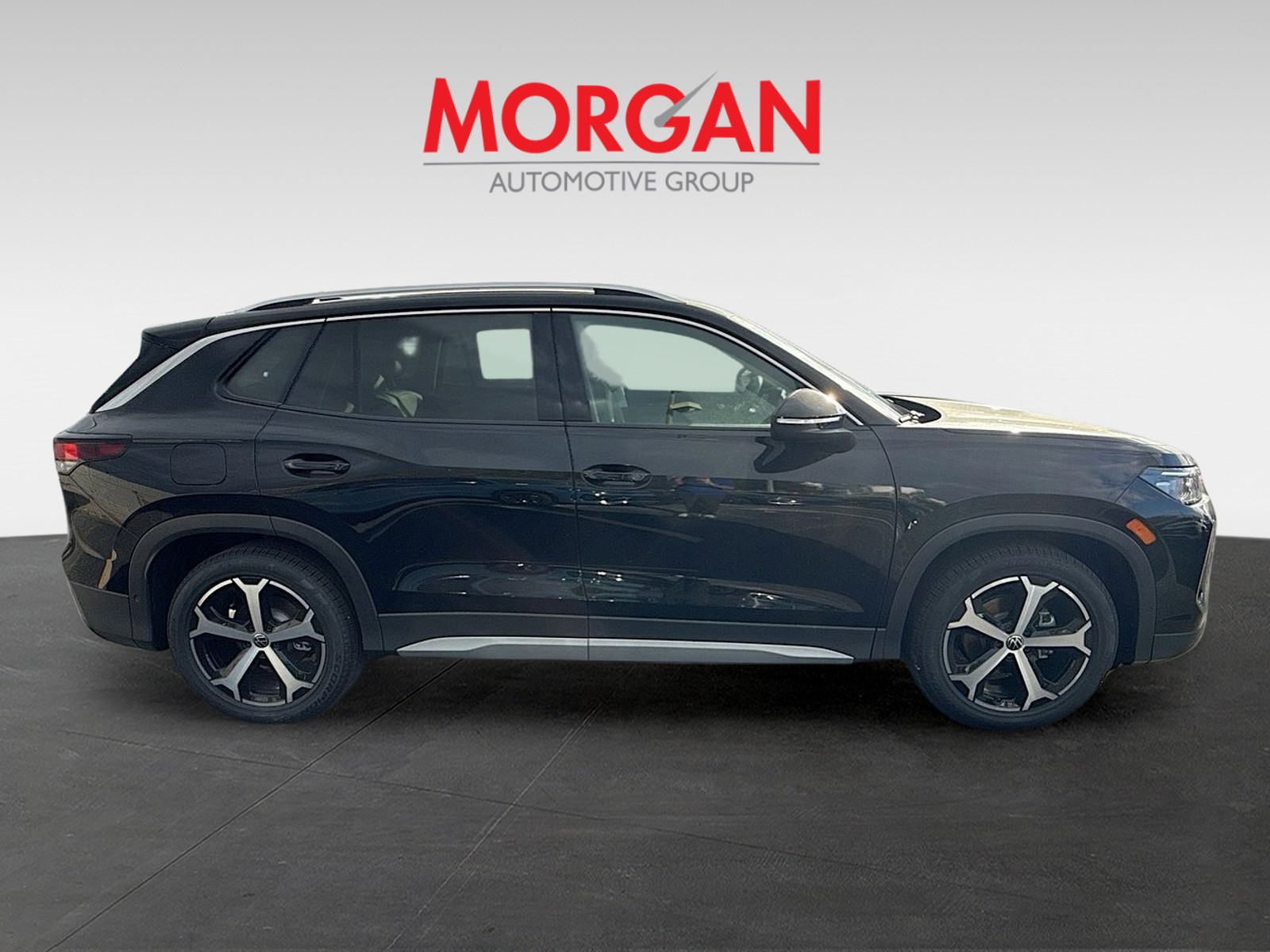2026 Volkswagen Tiguan - Photo 8