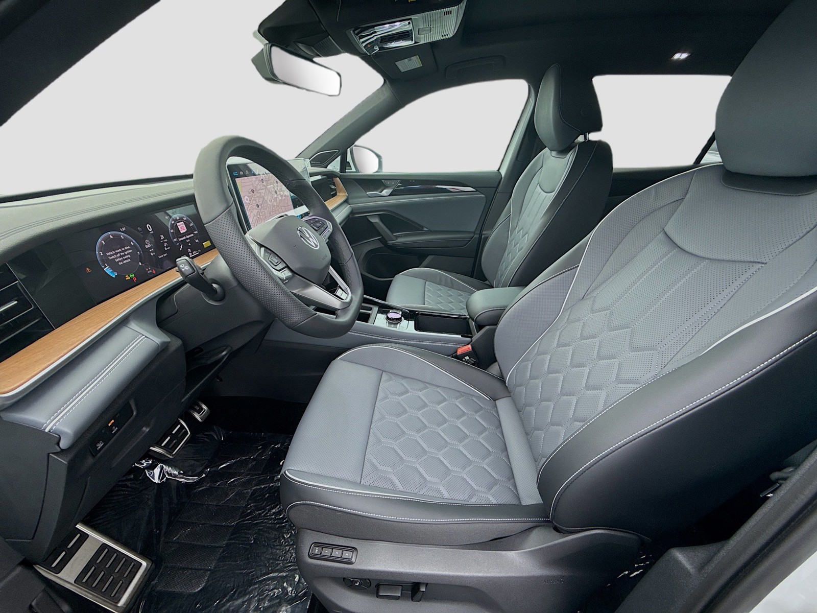2026 Volkswagen Tiguan - Photo 18