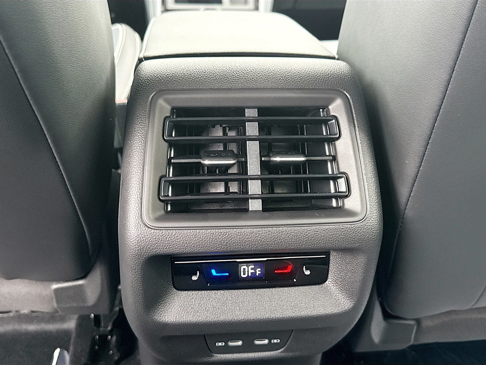 2026 Volkswagen Tiguan - Photo 21