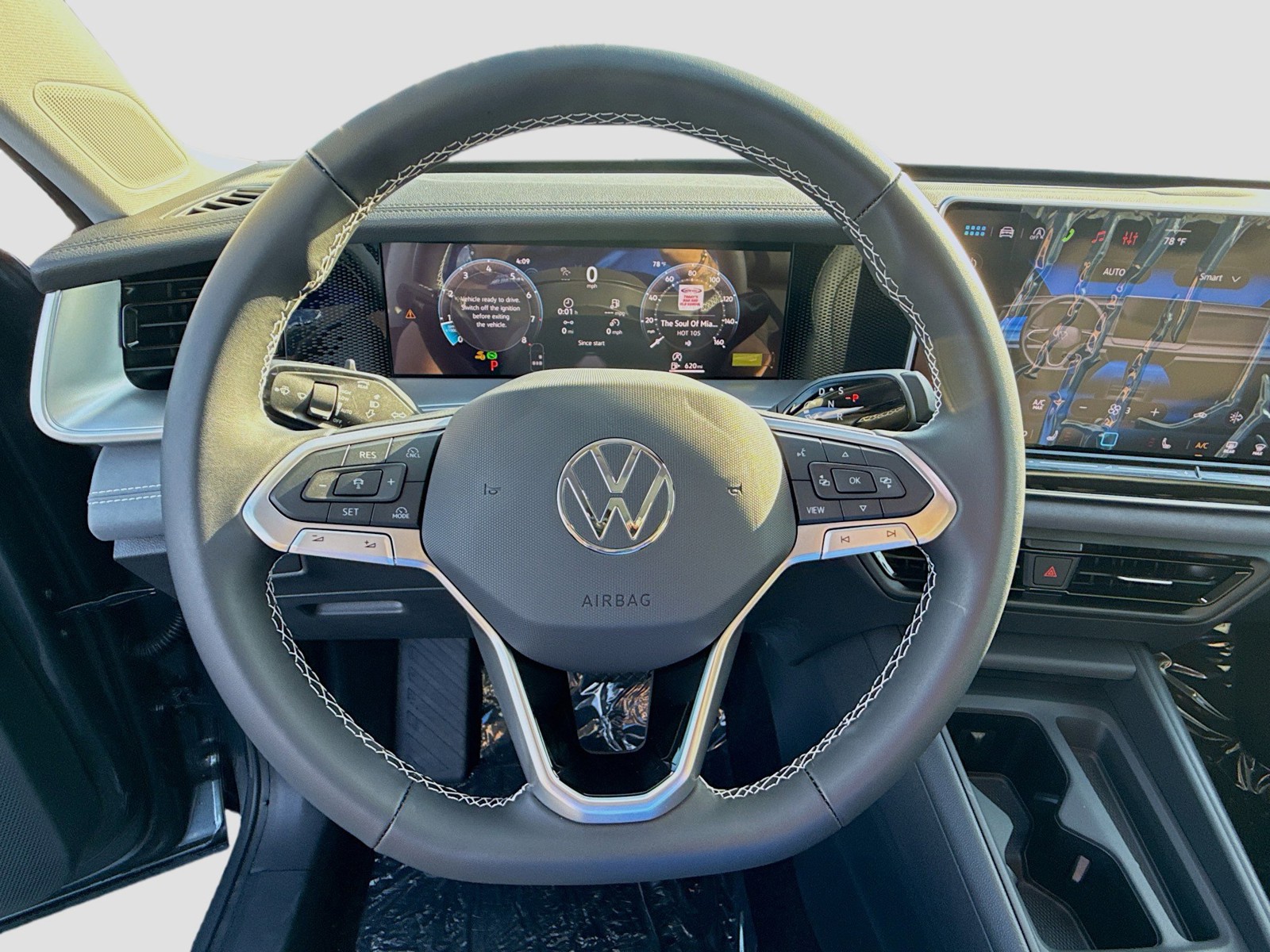 2026 Volkswagen Tiguan - Photo 10