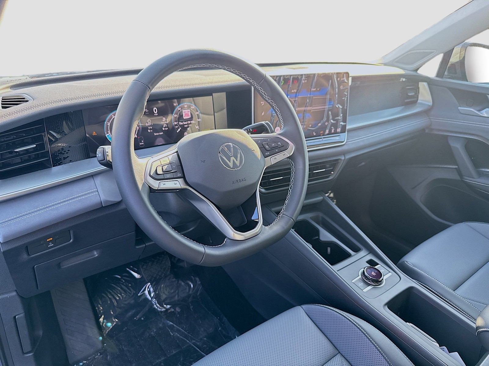 2026 Volkswagen Tiguan - Photo 9