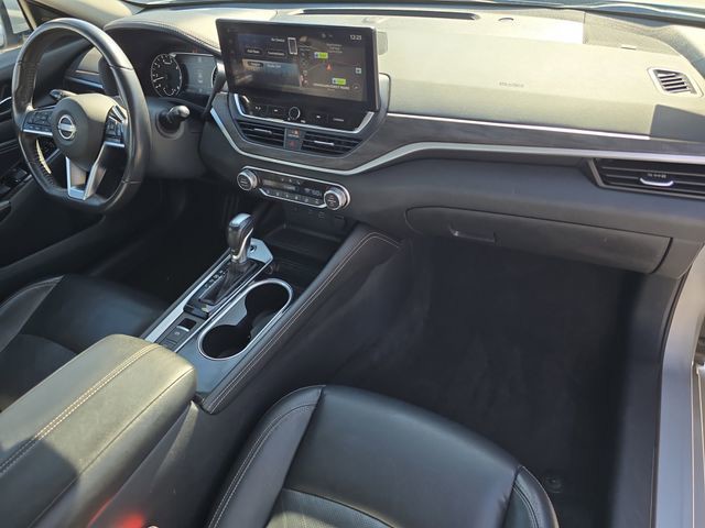 2023 Nissan Altima - Photo 13