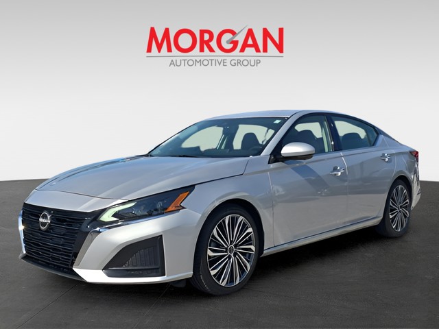 2023 Nissan Altima - Photo 3