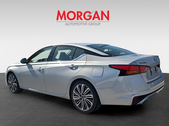 2023 Nissan Altima - Photo 5