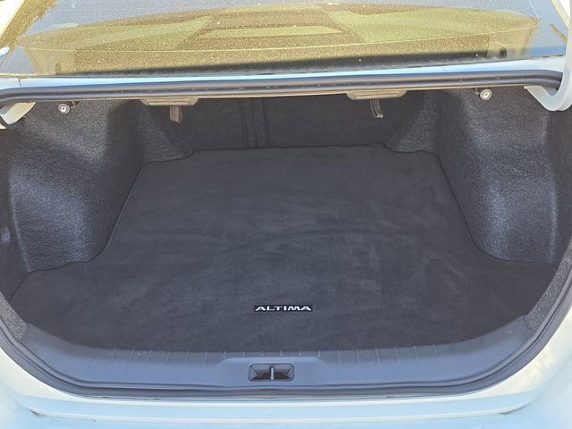 2025 Nissan Altima - Photo 12