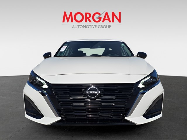 2025 Nissan Altima - Photo 4