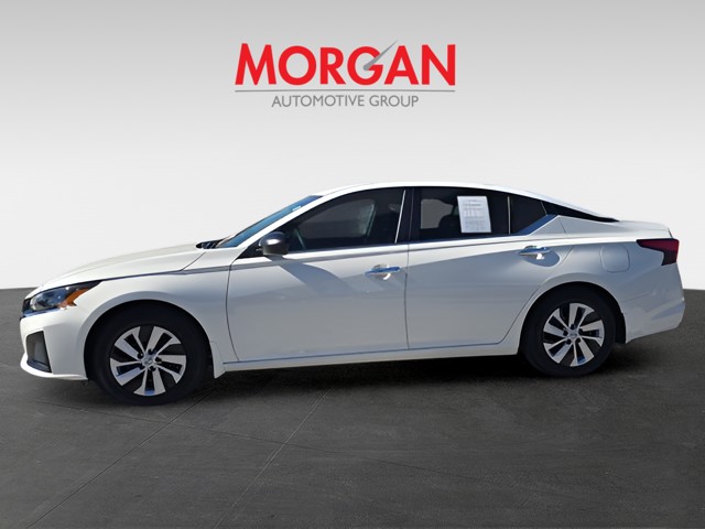 2025 Nissan Altima - Photo 8