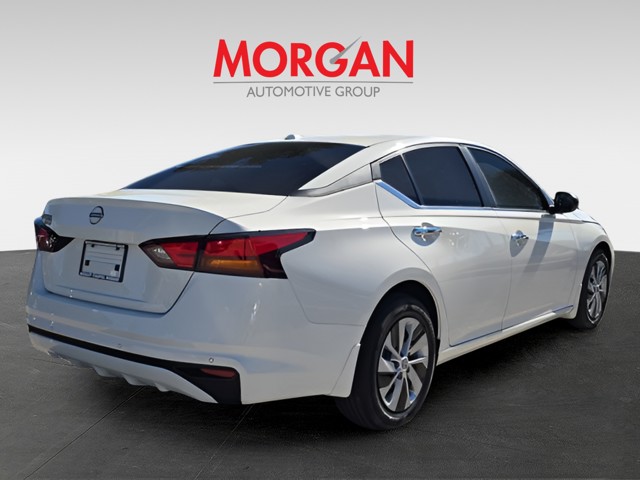 2025 Nissan Altima - Photo 6