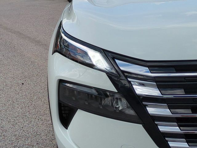 2026 Nissan Rogue - Photo 10