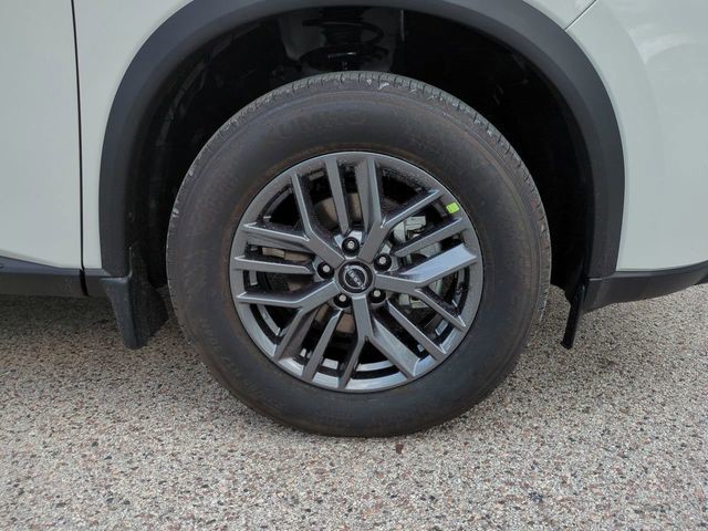 2026 Nissan Rogue - Photo 11