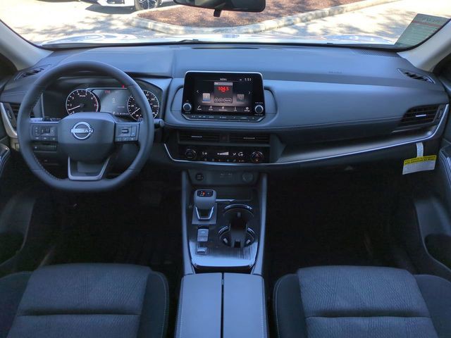 2026 Nissan Rogue - Photo 13