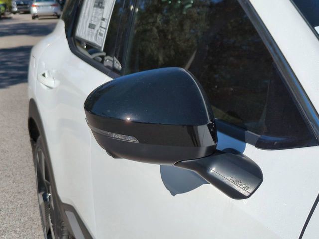 2026 Nissan Kicks - Photo 12
