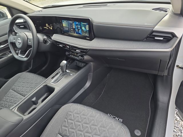 2026 Nissan Kicks - Photo 11