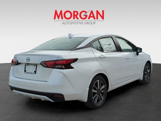 2025 Nissan Versa - Photo 6