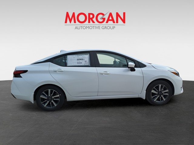 2025 Nissan Versa - Photo 9