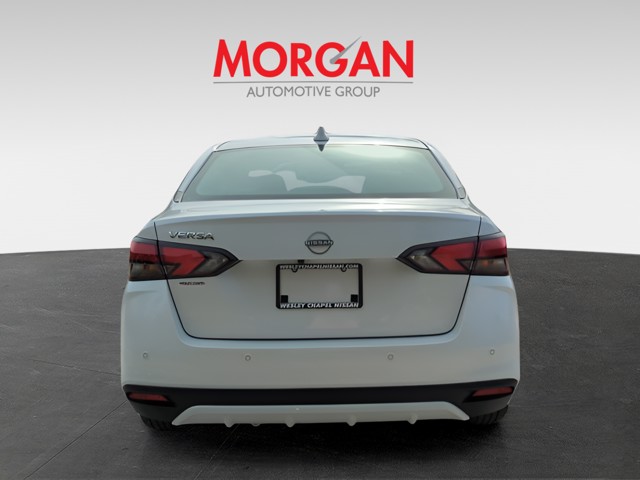 2025 Nissan Versa - Photo 7