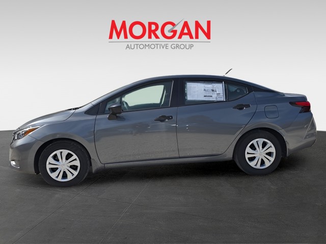 2025 Nissan Versa - Photo 8