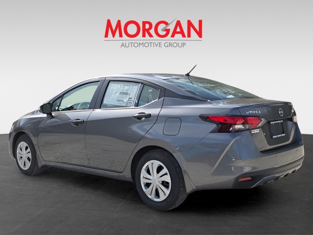 2025 Nissan Versa - Photo 5