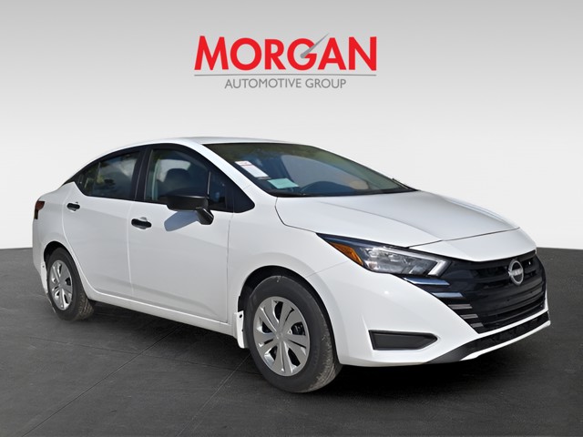 2025 Nissan Versa - Photo 2