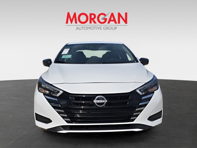 2025 Nissan Versa - Photo 3