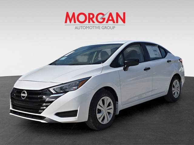 2025 Nissan Versa - Photo 4