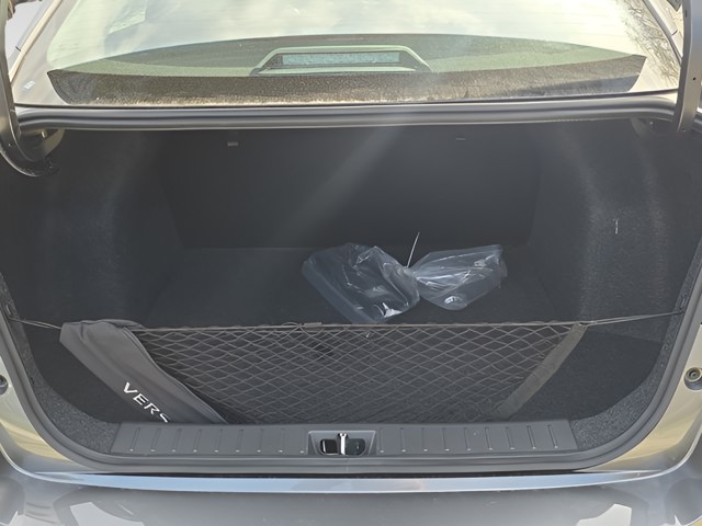 2025 Nissan Versa - Photo 10