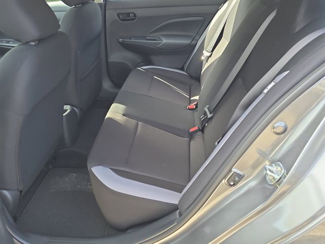 2025 Nissan Versa - Photo 16