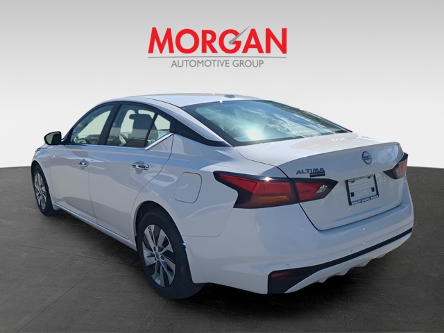 2025 Nissan Altima - Photo 6