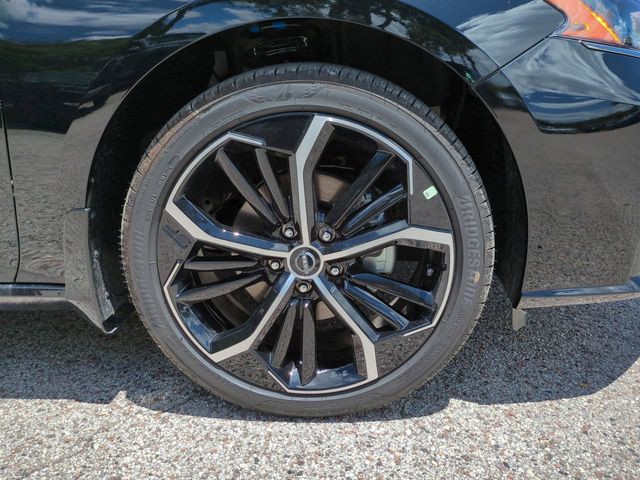2025 Nissan Altima - Photo 11