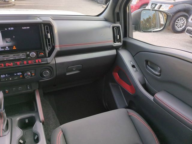 2026 Nissan Frontier - Photo 15