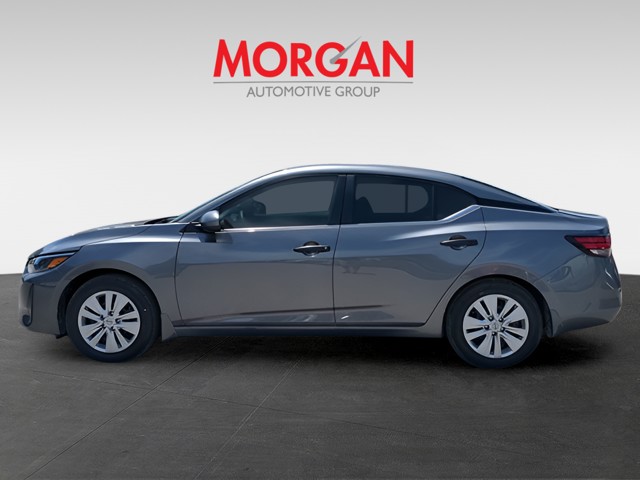 2025 Nissan Sentra - Photo 9