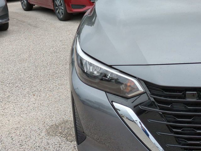 2025 Nissan Sentra - Photo 10