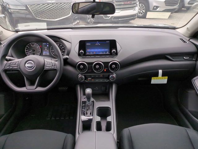 2025 Nissan Sentra - Photo 13