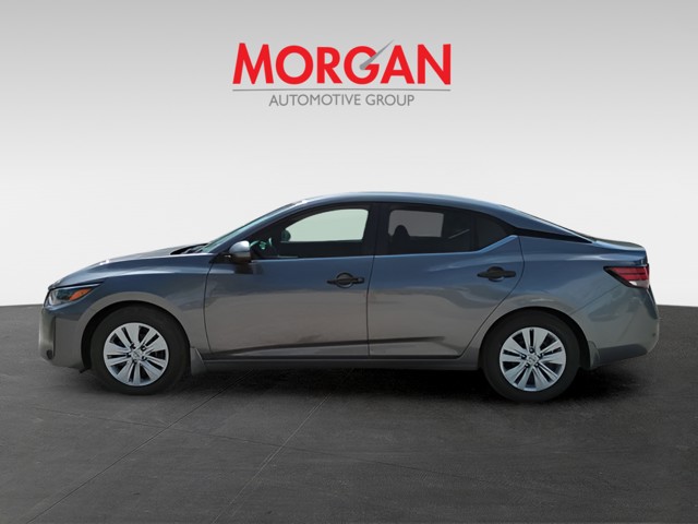 2025 Nissan Sentra - Photo 9