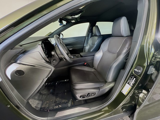 2023 Lexus RX - Photo 13