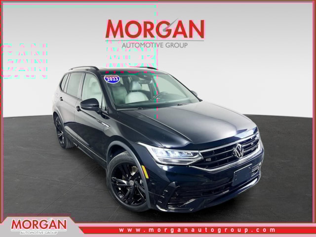 2023 Volkswagen Tiguan SE R-LINE BLACK