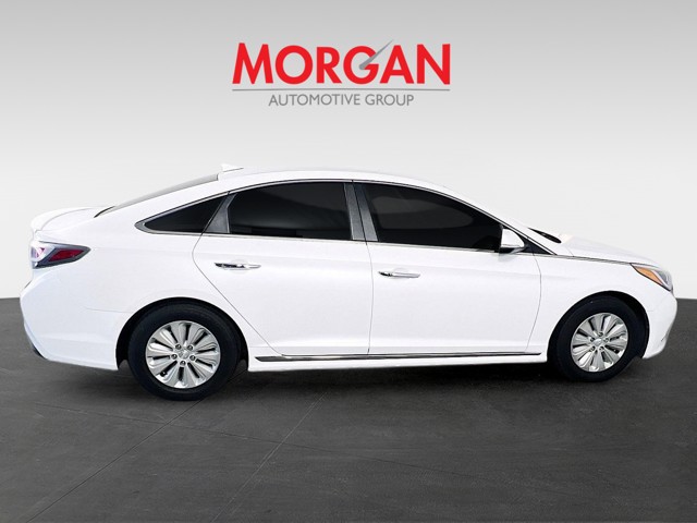 2016 Hyundai Sonata Hybrid - Photo 8