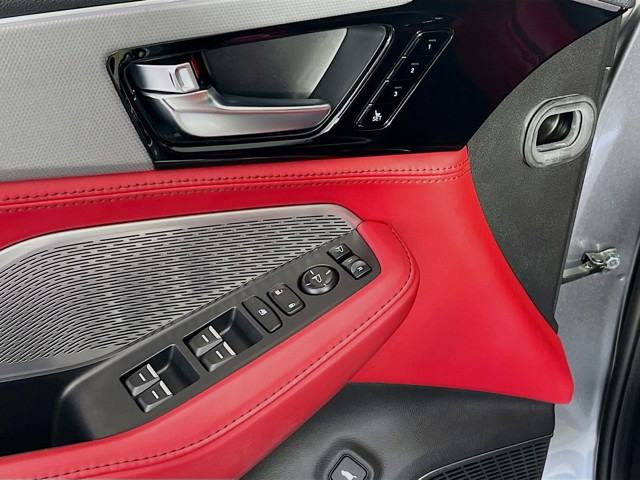 2022 Acura MDX - Photo 11
