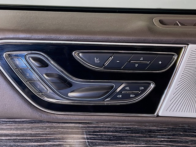 2020 Lincoln Navigator - Photo 12