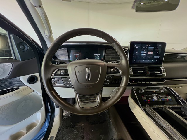 2020 Lincoln Navigator - Photo 13