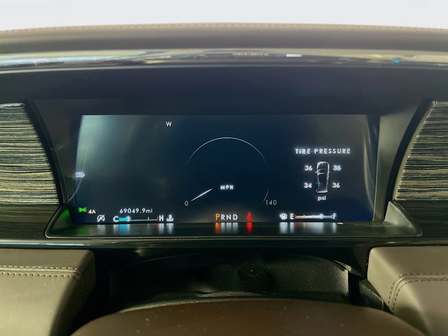 2020 Lincoln Navigator - Photo 14