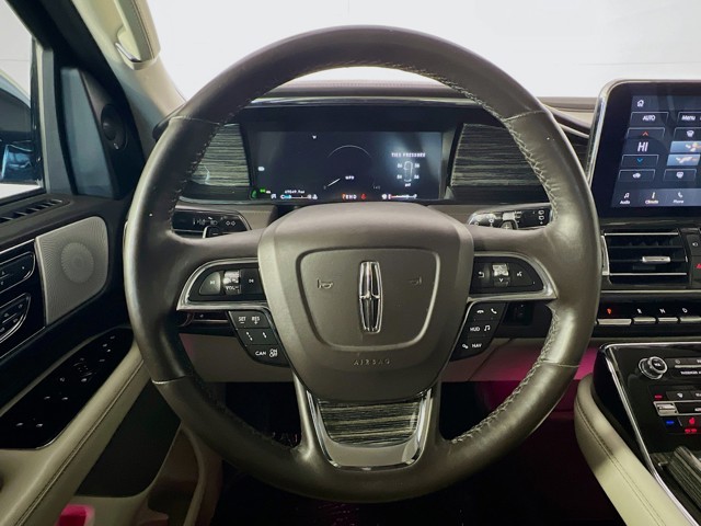 2020 Lincoln Navigator - Photo 15