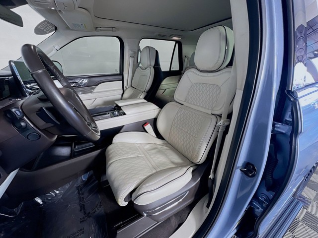 2020 Lincoln Navigator - Photo 9