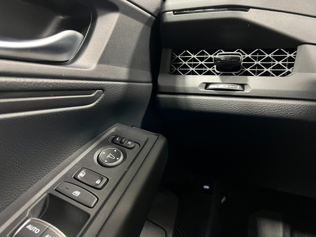 2025 Honda Accord Sedan - Photo 14