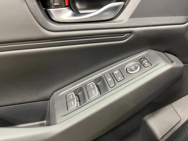 2025 Honda Accord Sedan - Photo 13